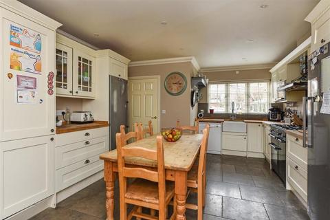 undefined, Groves Orchard, Whitchurch, RG28 7BT