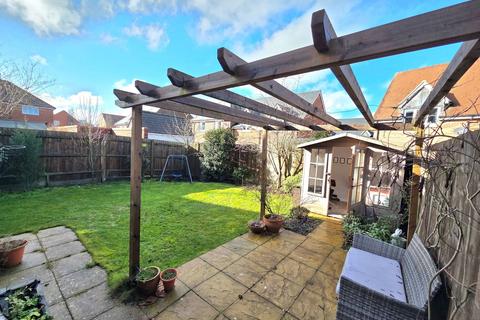 undefined, Fiver Close, Whitchurch, RG28 7FN