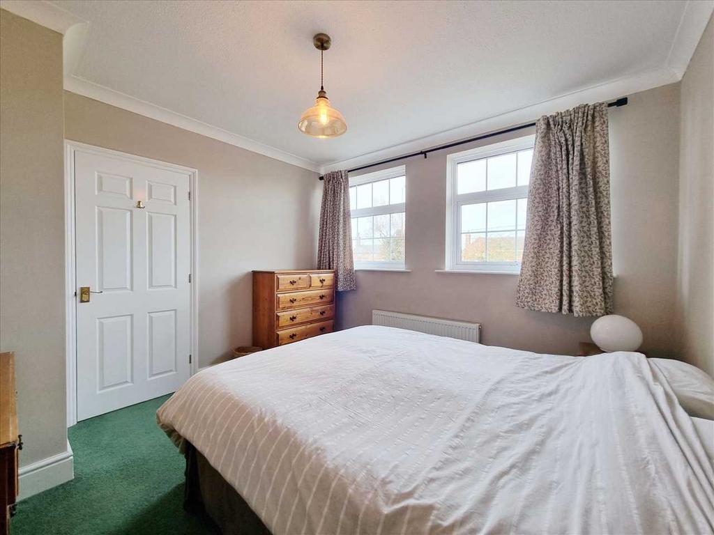 Bedroom 4: