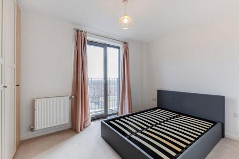 1 bedroom flat to rent, Edwin Street, London E16