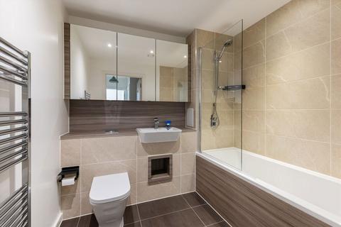 1 bedroom flat to rent, Edwin Street, London E16