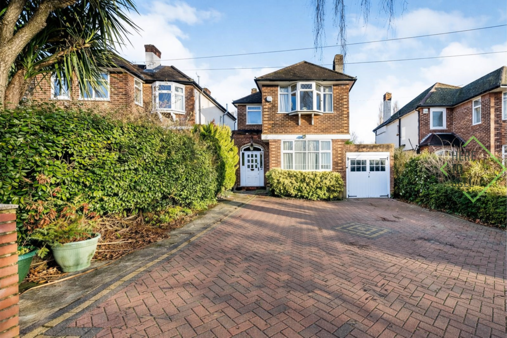Greenway, Whetstone, N20