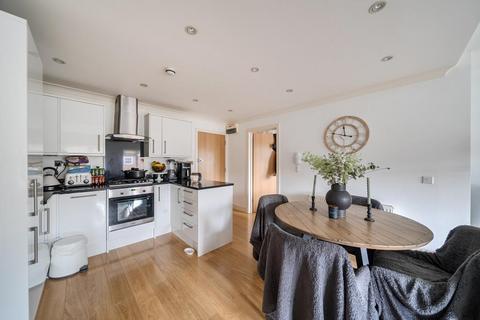 2 bedroom flat for sale, Kingsgate Avenue, ,  Finchley,  N3