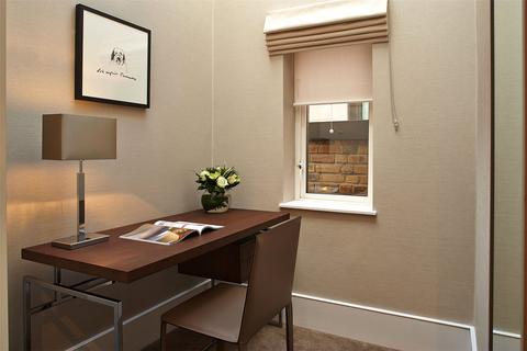 undefined, Brompton Road, London, SW3