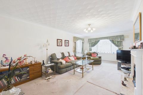 3 bedroom detached bungalow for sale, Brewsters, Norwich NR16