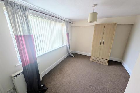 undefined, Evesham Road, Offenham