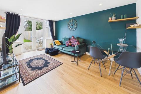 2 bedroom maisonette for sale, Astor Close, Brockworth, Gloucester