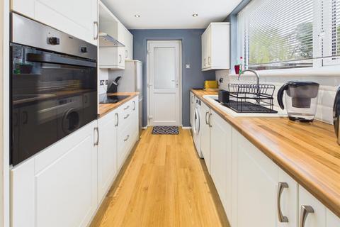 2 bedroom maisonette for sale, Astor Close, Brockworth, Gloucester