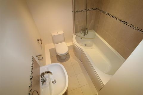 undefined, Buckingham Gate, Dunstable