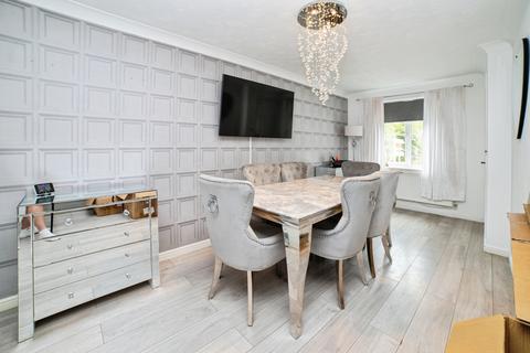 3 bedroom semi-detached house for sale, Mercia Court, SUTTON-IN-ASHFIELD, Nottinghamshire, NG17