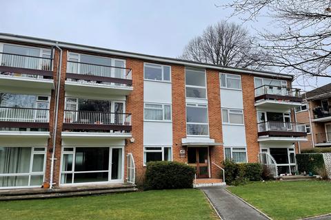 2 bedroom flat to rent, Priory Dene, Bournemouth, BH1