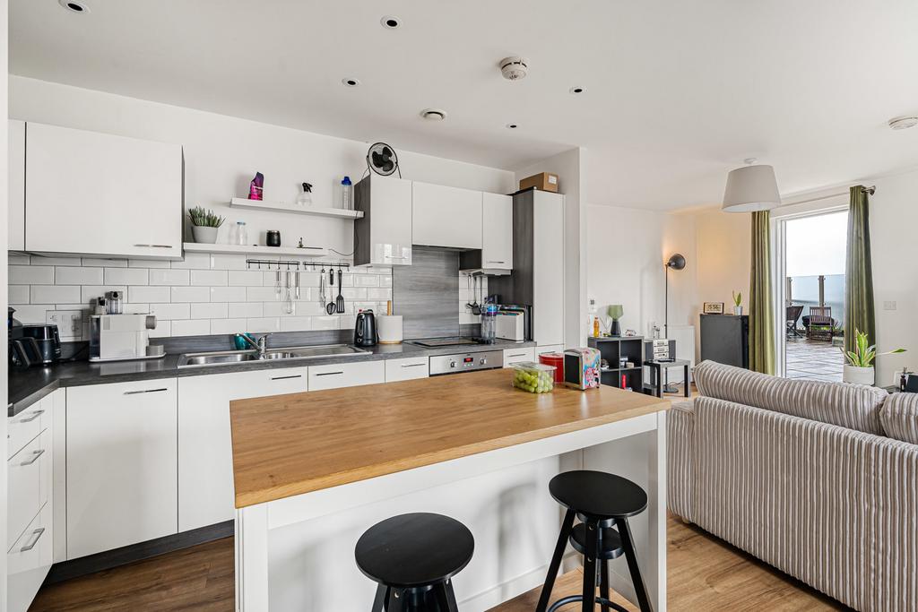Reception/Kitchen