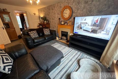 undefined, Parc Gellifaelog, Tonypandy, Rhondda Cynon Taff, CF40