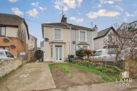 Church Crescent, Clacton-On-Sea CO15