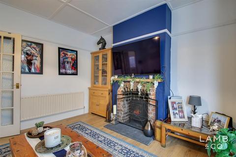 2 bedroom semi-detached house for sale, Church Crescent, Clacton-On-Sea CO15