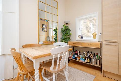 2 bedroom apartment for sale, Queens Road, Twickenham