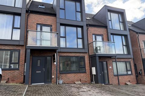 5 bedroom townhouse to rent, Millers Bank, Wallsend NE28