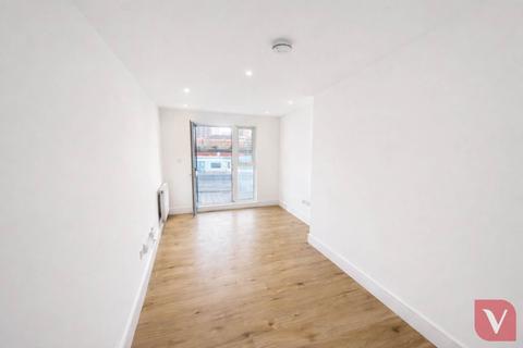 Midland Road, Luton LU2