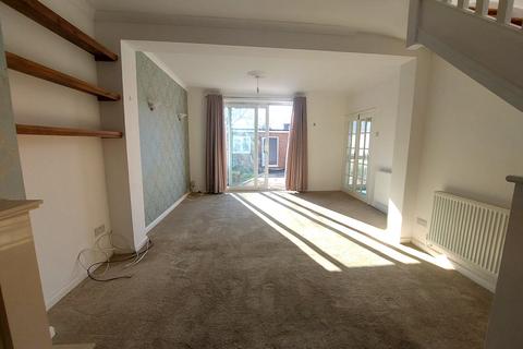 undefined, Portland Gardens, RM6
