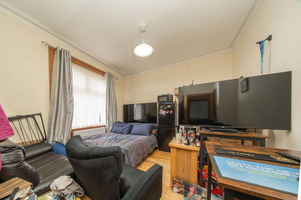 Double Bedroom