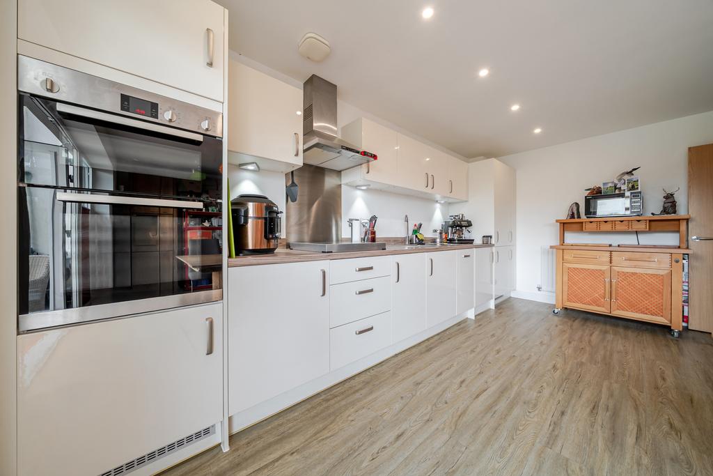 Kitchen / Breakfast Room
