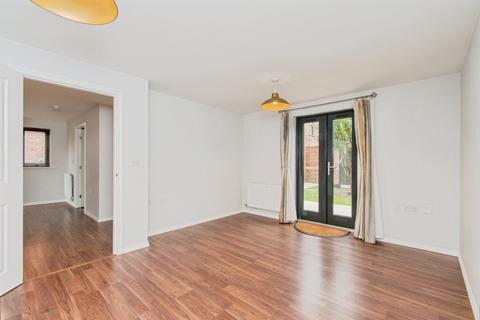 3 bedroom semi-detached house for sale, Siskin Way, Allerton Bywater, Castleford
