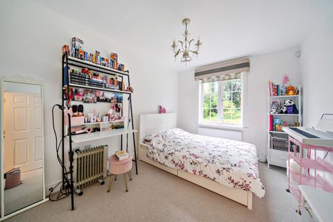 2 bedroom flat for sale, Chilbolton Avenue, Winchester, Hampshire, SO22