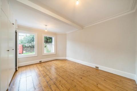 2 bedroom flat for sale, Veronica Road, London SW17