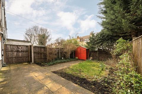 2 bedroom flat for sale, Veronica Road, London SW17