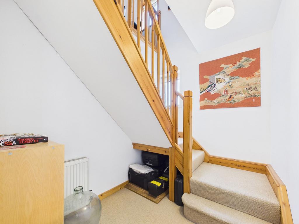 Access to Second Floor