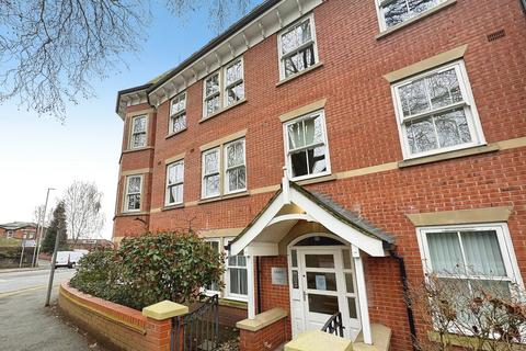 2 bedroom flat to rent, Edale, Altrincham, Greater Manchester, WA14