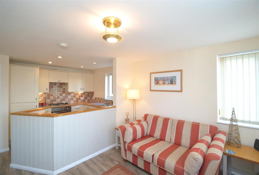 Lounge and kitchen