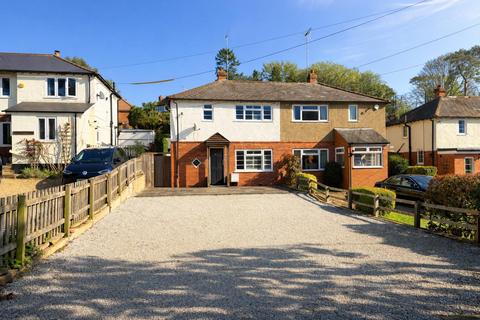 undefined, Shiplake Bottom, Henley-On-Thames RG9