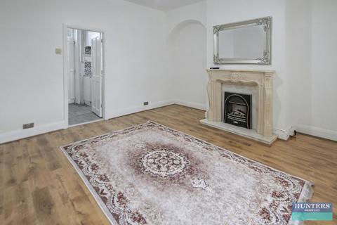 3 bedroom end of terrace house for sale, Grain Street Bradford, West Yorkshire, BD5 9EZ