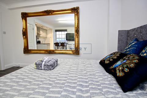 undefined, Park West, Edgware Road, London, W2