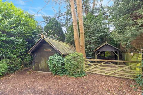 2 bedroom detached house for sale, Main Road, Hadlow Down, Uckfield, East Sussex, TN22