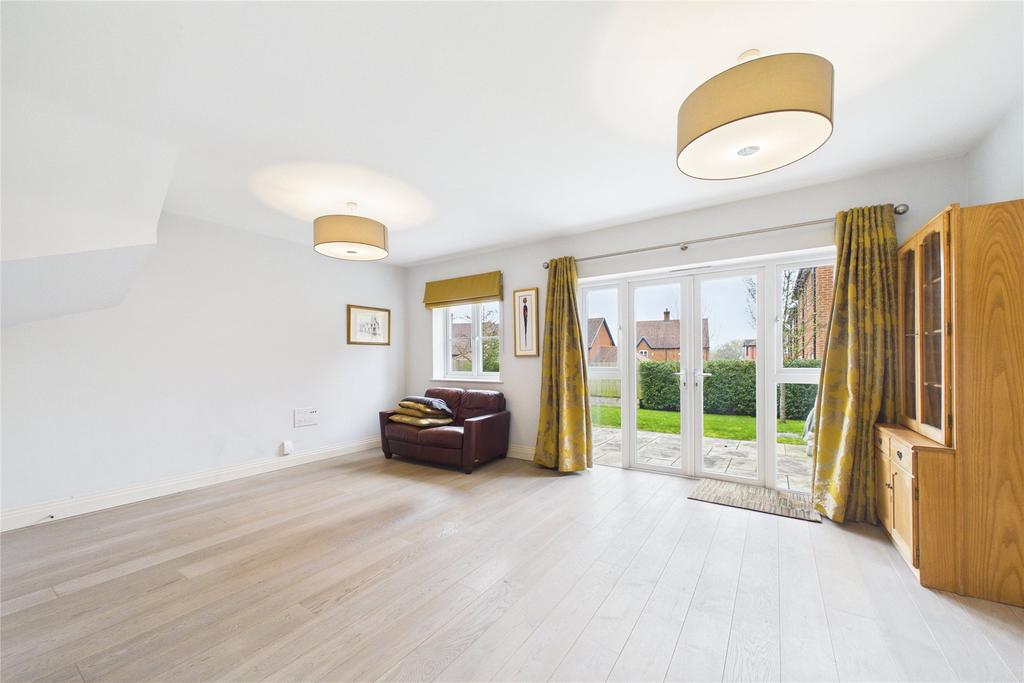 Living/Dining Room