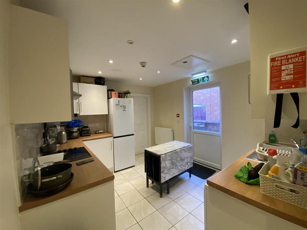 Communal Kitchen