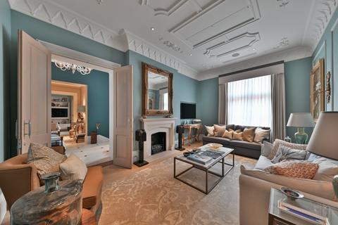 3 bedroom flat for sale, Rose Square, Fulham Road, London