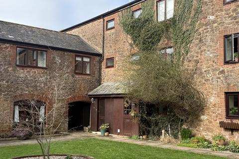 4 bedroom end of terrace house for sale, 5 Northmostown Court, Sidmouth, EX10