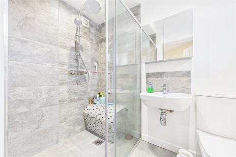 undefined, Queensway, Maidenhead, Berkshire, SL6
