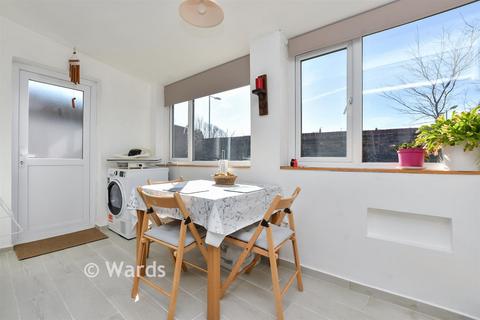 4 bedroom end of terrace house for sale, Rhodaus Close, Canterbury CT1