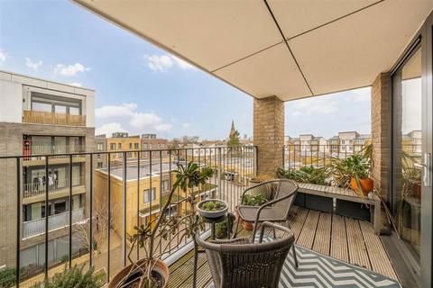2 bedroom flat for sale, Henry Road, London SW9