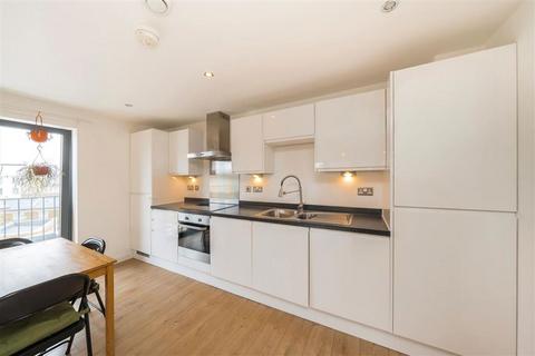 2 bedroom flat for sale, Henry Road, London SW9