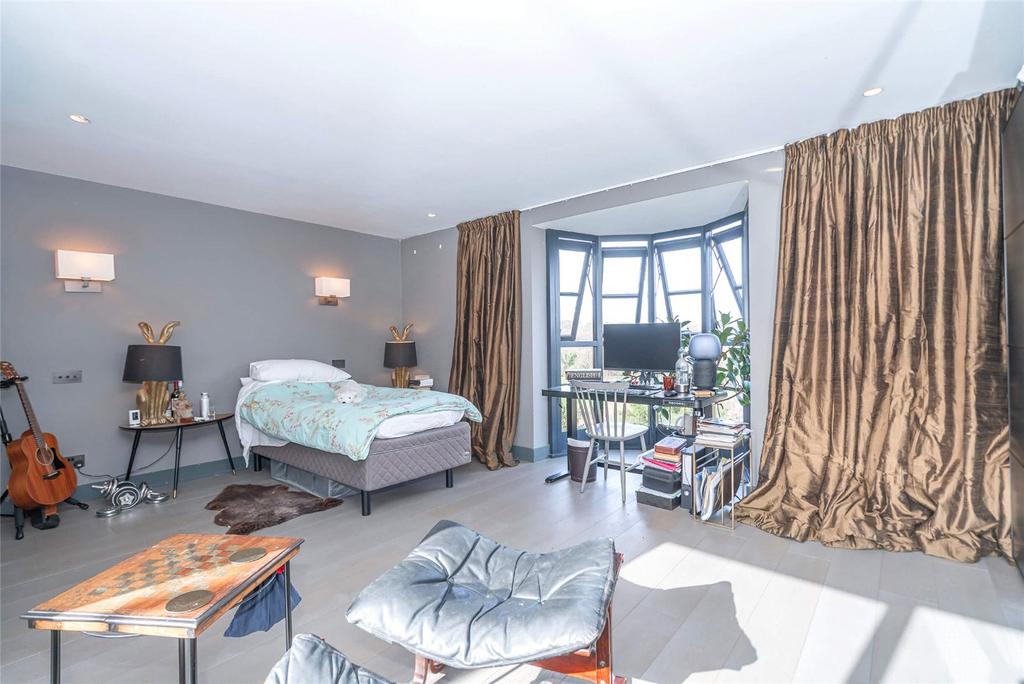 Bedroom 1 B
