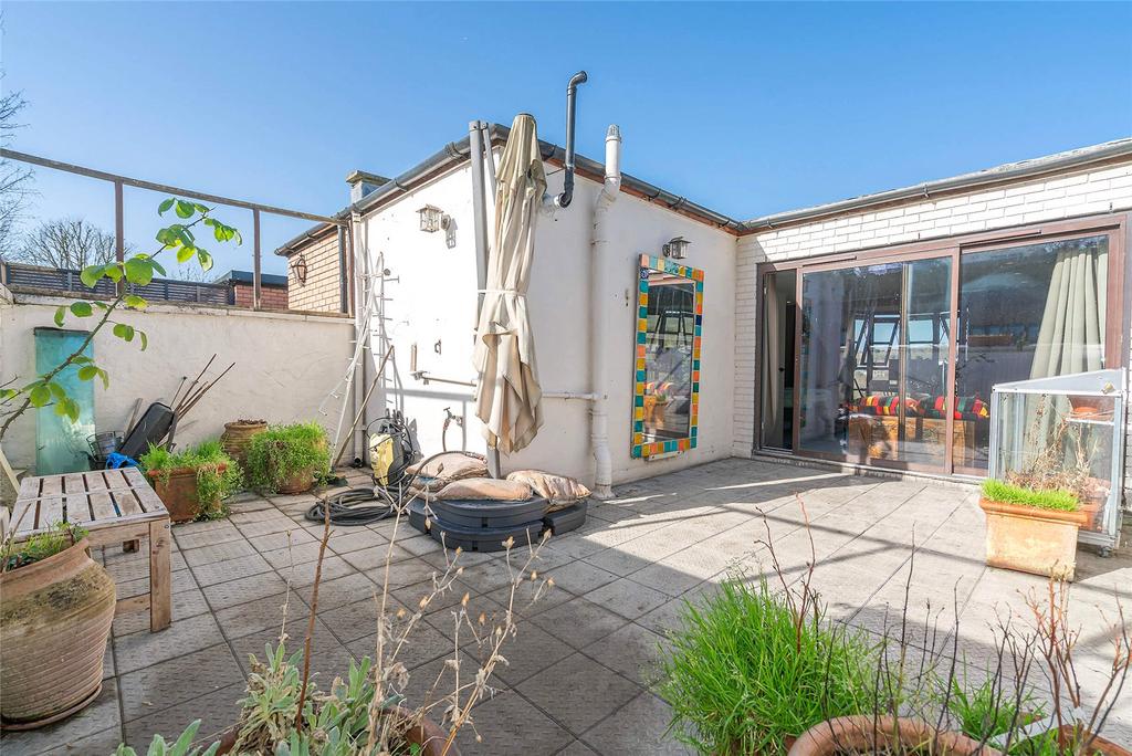 Roof Terrace D