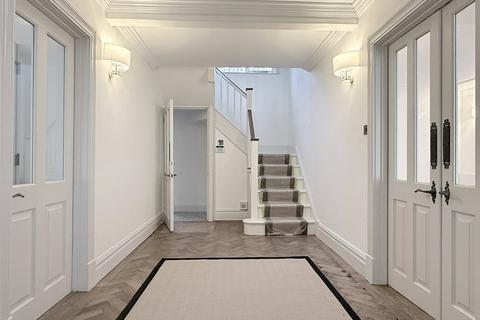 undefined, Lime Grove, London, N20