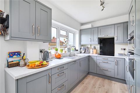 3 bedroom terraced house for sale, The Beeches, Guiseley, Leeds, West Yorkshire, LS20