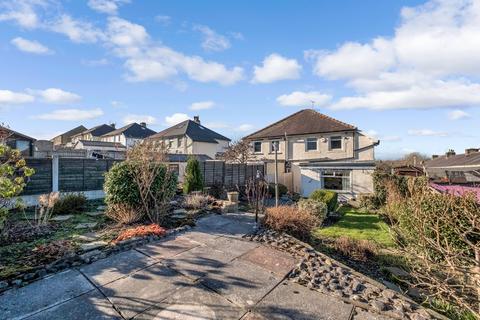Moss Side, Barnoldswick, BB18