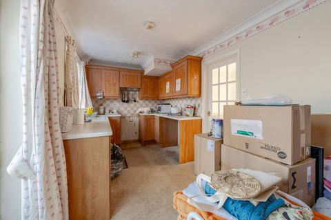 3 bedroom end of terrace house for sale, Crowhurst Close, Carlton Colville